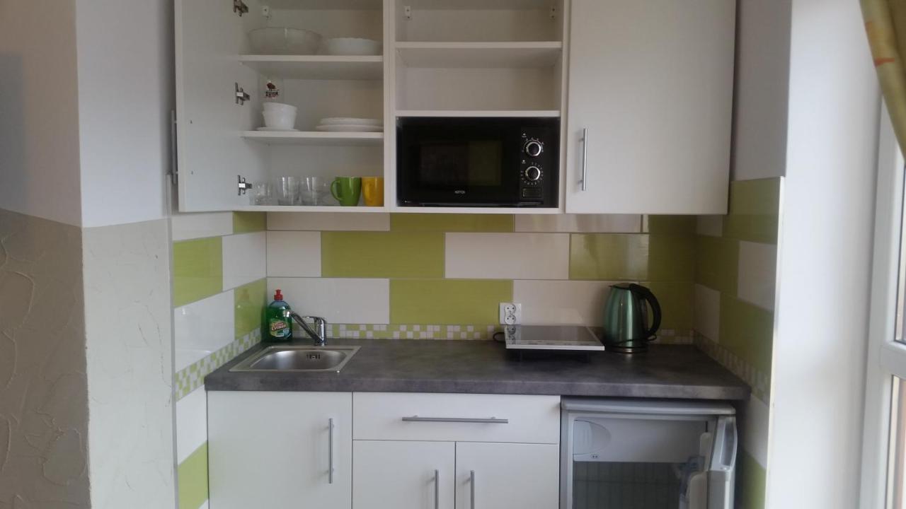 Willa Cyprys - Pokoje I Apartamenty Z Aneksami - Centrum 维斯拉 外观 照片